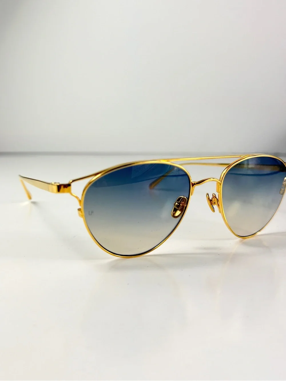 Linda Farrow Omar Aviator Sunglasses Gold Blue LFL804 C7 Titanium NWT Full Set